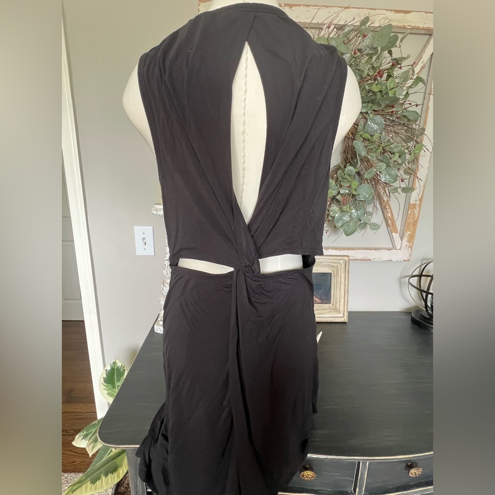 Black Sleeveless Dress with Open Back